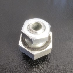 Vis centrale de culasse pour maintien capot